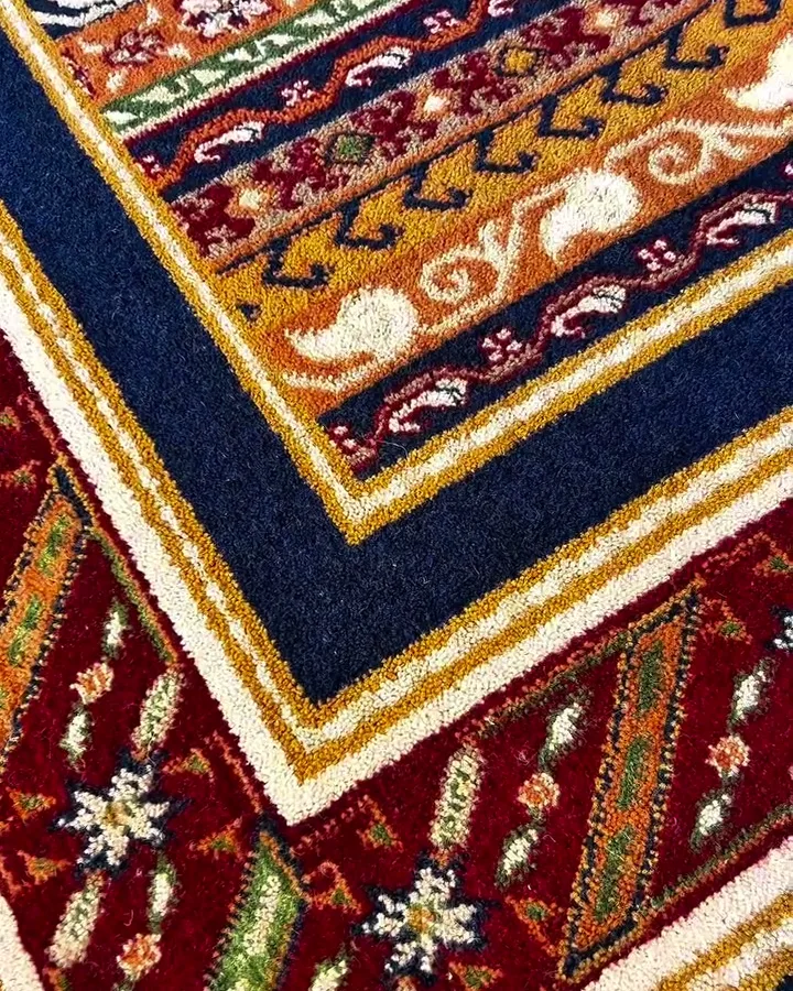 Saray Halı Topkapı Serisi, Ruggo mağazasından